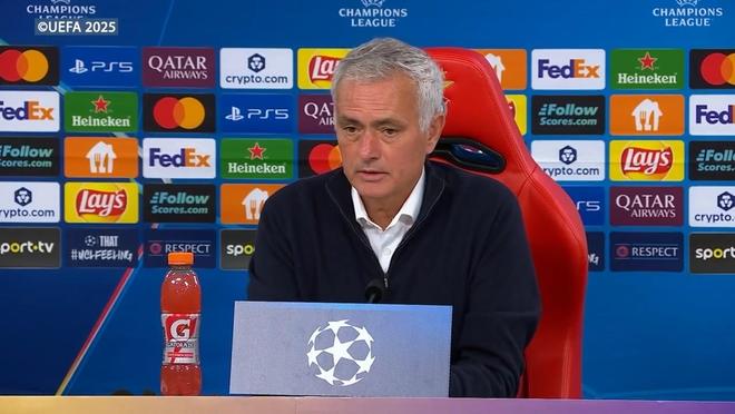 穆帥：我堅(jiān)信我們還沒(méi)出局；今天裁判很有風(fēng)格但水平不高