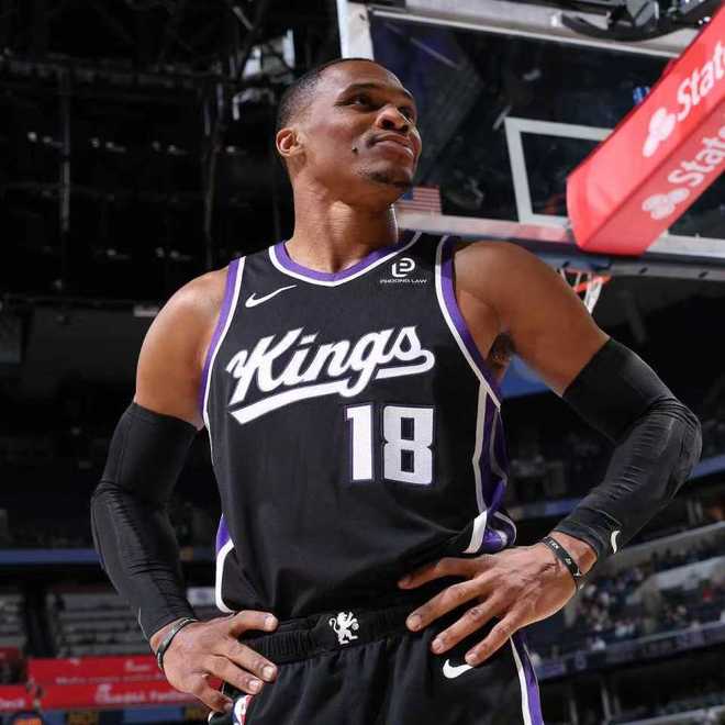 灰熊41分狂勝送國王8連敗 威少1400三分里程碑周志豪7中7