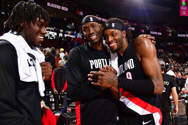 開賽以來(lái)最有喜劇效果的翻車之夜？如翻……