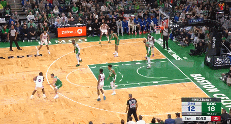 从2400人小岛打进NBA，他才真是“上乔下科”？