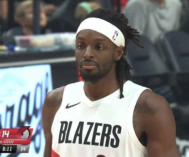 湖人123-115勝開拓者！全場產(chǎn)生2個不可思議+3個事實，楊瀚森失寵