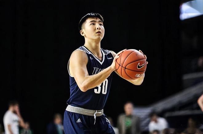 杨政第二？乔治汤普森点赞的网红悍将被北控外援打爆 徒有虚名？