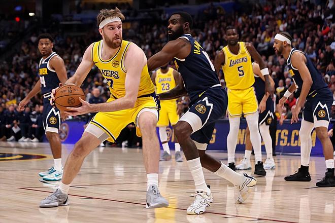 得分能力确实相当出色，内线新星的出场给湖人带来了新的变化？