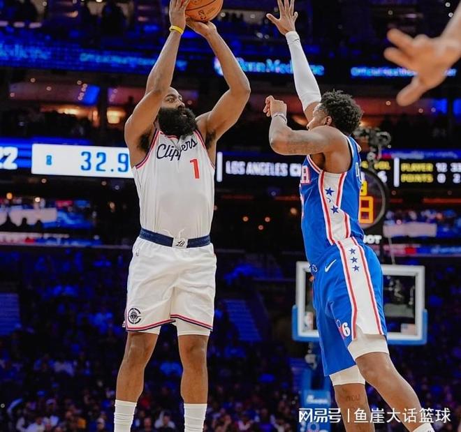 快船难逃困境，哈登该认清一事实！湖人旧将犯三大错，新秀出惊喜