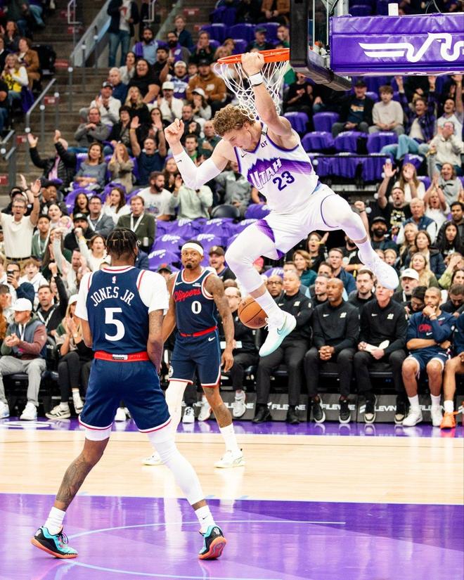 大爆冷!哈登怒砍15+11,快船21分完败爵士!小卡9中3,保罗5中1