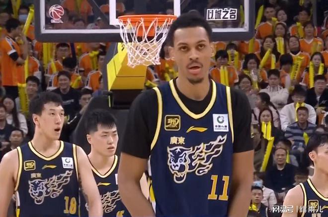太适合广东队！CBA“全能内线”可能被杜锋看中，能取代莫兰德？