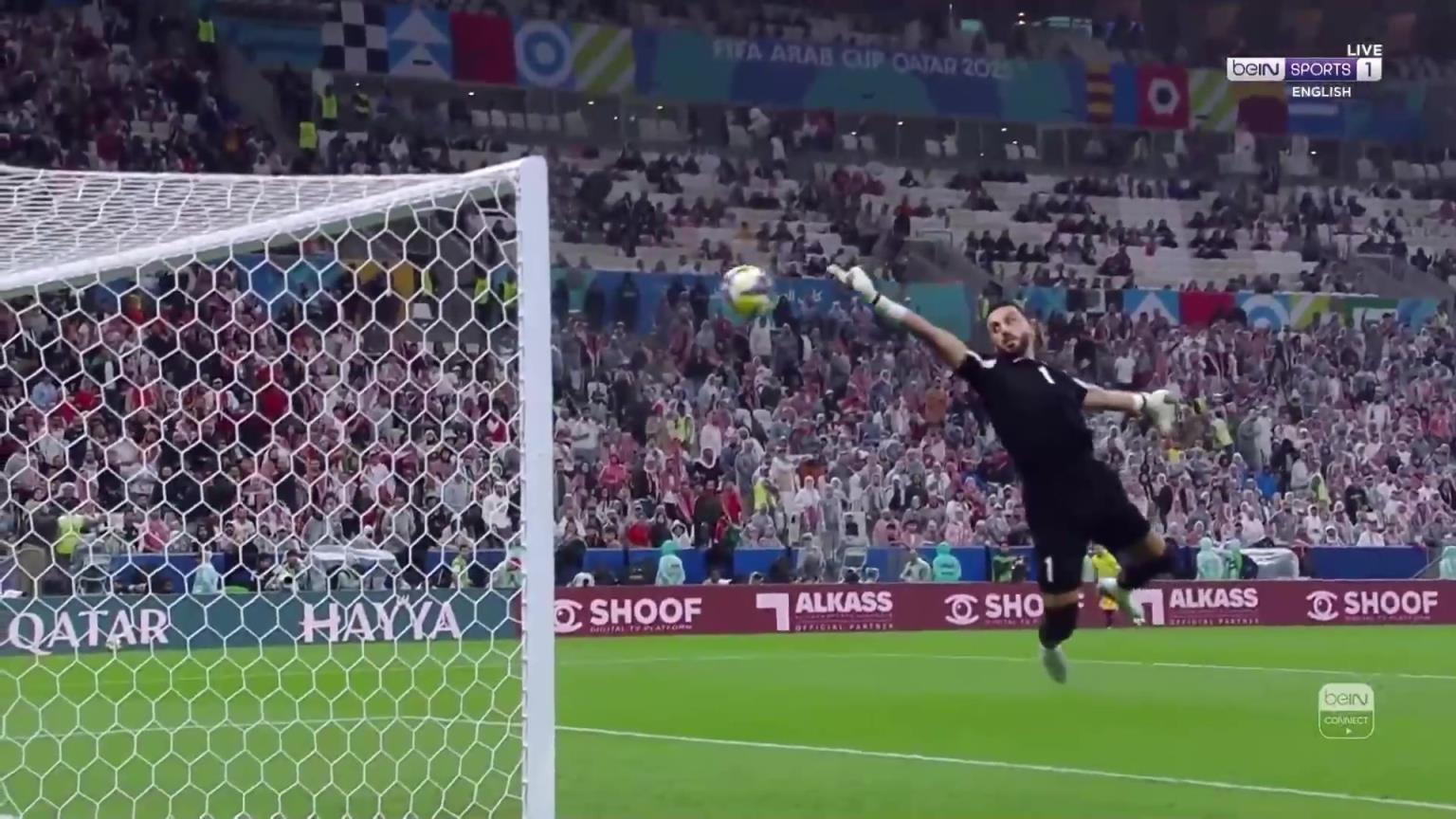 太炸裂！阿拉伯杯决赛摩洛哥球员坦纳尼神级中场吊射破门！