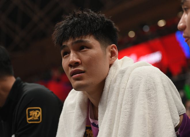 广东队再度尝试得到陈国豪，给钱还是给人？操作难度好大！