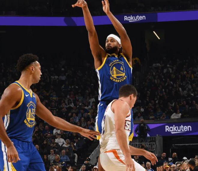 勇士118-107太阳2喜2忧！穆迪蜕变，库里末节仍浪投，巴特勒伤退