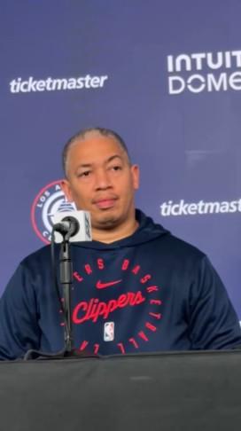 对热火最后时刻扭伤脚踝，泰伦-卢：伦纳德可能得休战几天