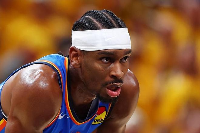 季后赛抢七场均30+有多难？NBA历史仅4人，乔丹场均33.7分第三