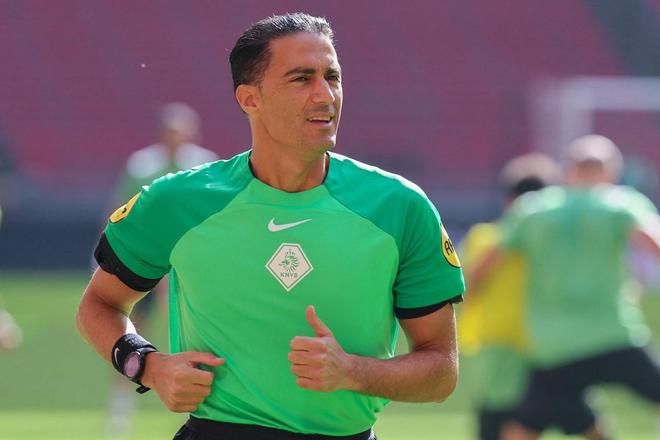 欧冠1/8决赛首回合马竞vs热刺裁判：荷兰裁判格祖比尤克执法