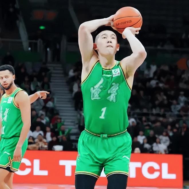 辽宁75-82不敌吉林 球员评价：5人及格，6人低迷