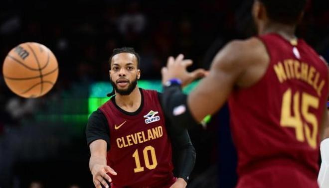 首秀，仅获12分，他是打开快船死局的钥匙吗？