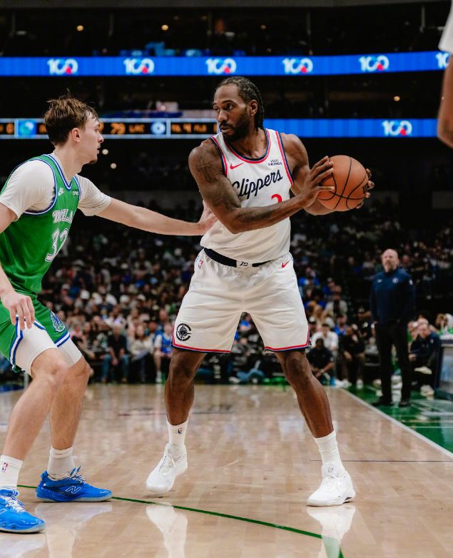 小卡34分创生涯纪录，加兰41+11大洛NBA第1人，快船力克独行侠