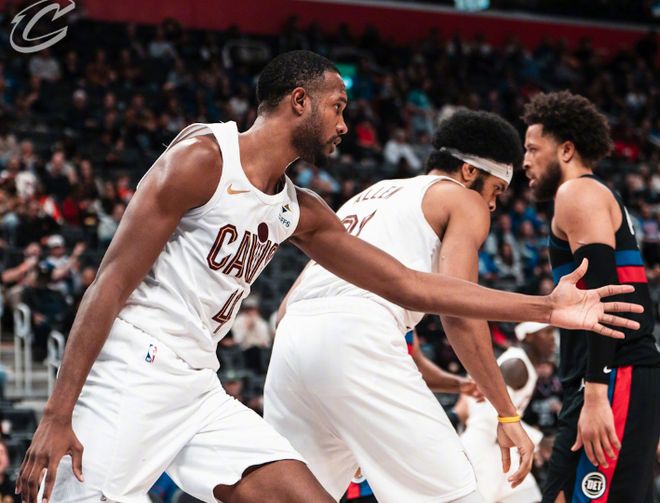 鏖战三个半小时!哈登缺阵,骑士惜败联盟第一,施罗德8次失误