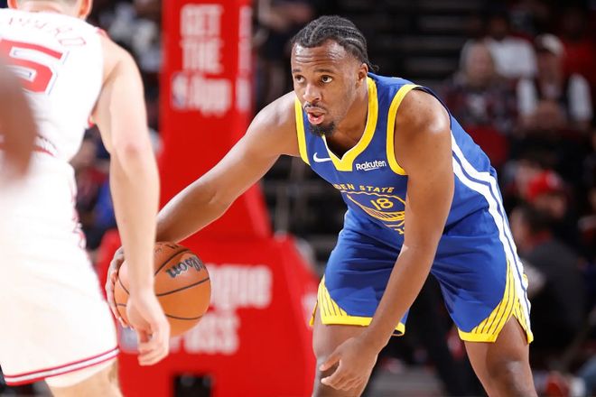 在父老乡亲面前充分证明了自己！勇士后场新秀简直是打爆了火箭？