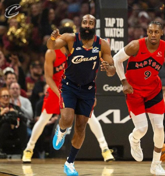 首组2-0！骑士大胜，哈登5断创神迹，米切尔历史第一，莺歌15中3