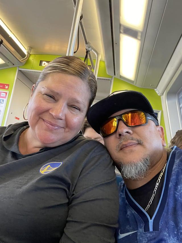 勇士球迷花$4000飞客场，到场发现库里轮休