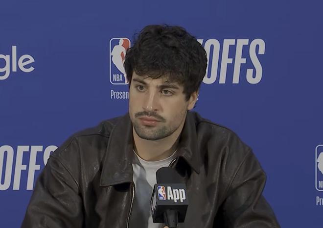 阿夫迪亚：第一次季后赛有点太兴奋，我认为球队离胜利并不远