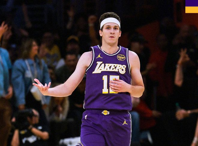 从3-0到3-2！湖人又输球，里夫斯复出打乱节奏，詹姆斯25分7助