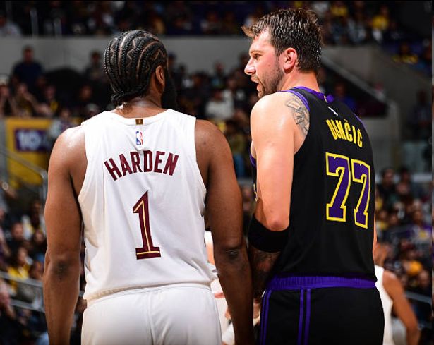 湖人三月份17战15胜！东契奇：感觉太棒了 我们为彼此而战