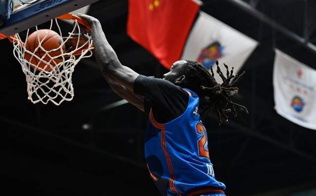 继续选择摆烂!CBA前总冠军裁掉队内仅有2名外援,下赛季或被降级