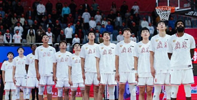 广东今夏离队首人！23岁，天赋出众，已失杜锋信任！望走徐昕路线