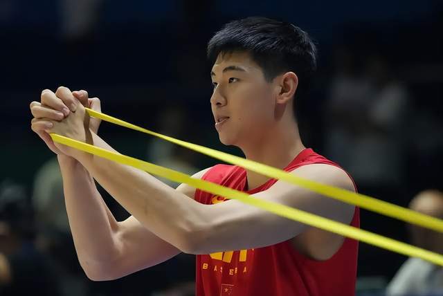 广东最新消息！崔永熙伤势痊愈，胡明轩再次受伤，奎因目标总冠军