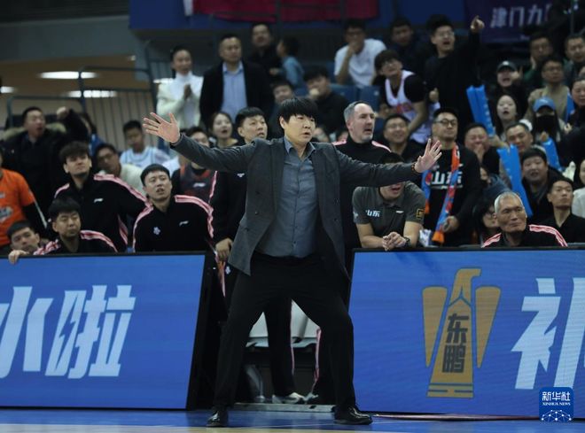 帅论|补赛不敌广州，邱彪：防守不错，进攻差劲，对珀塞尔不满意