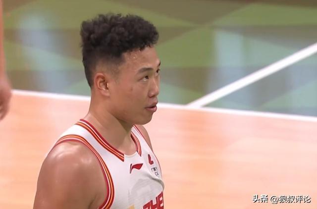 杨鸣：我下课与贺希宁有直接关系 他打辽宁两场得了61分