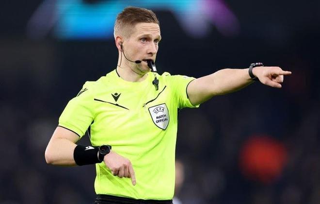 官方：挪威裁判埃斯科斯将执法拜仁欧冠客战亚特兰大