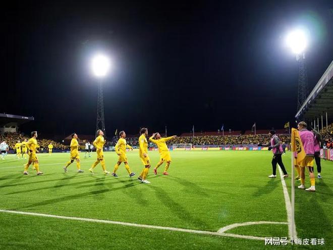 冷门不断！英超三强基本出局，欧冠黑马未必能遇上阿森纳