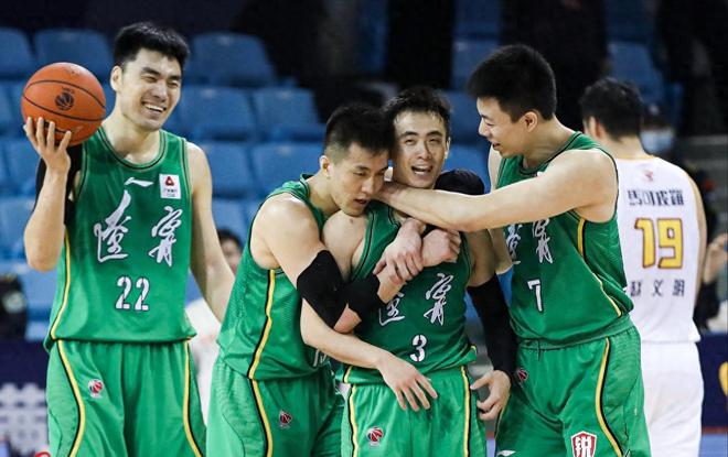 适合辽篮！21岁小将不输刘志轩，错跟郭士强4年，场均2.8分被低估