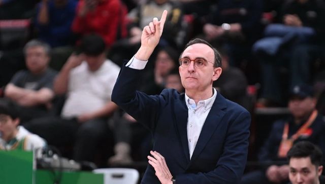 辽宁男篮完成大逆转！乌戈带队4连胜，鄢手骐爆发，布罗金顿13分