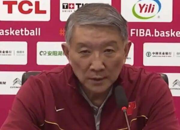 宫鲁鸣：打完比利时我们也在学习分享球，但强调多了就会……