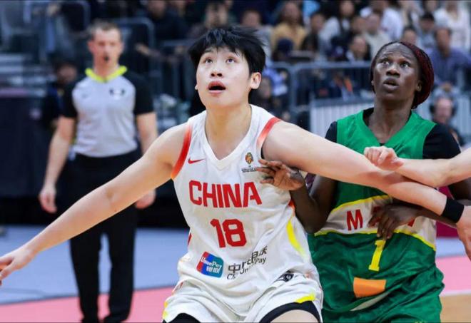 带了又不用！广东大腿3战仅2分4板，球迷质问：为何不选刘禹彤？