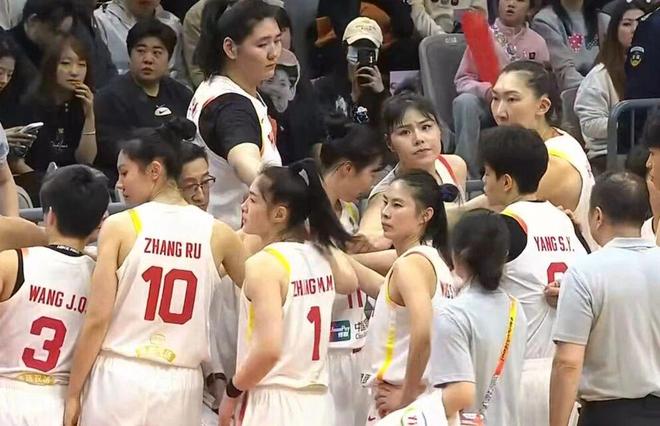 中国女篮86-76力克非洲劲旅，王思雨17+5+4宝刀不老，张子宇11+5