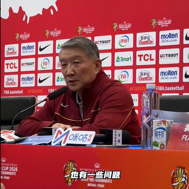 愧对宫鲁鸣！三战10中3，最差首发，球迷：不该进国家队不该首发