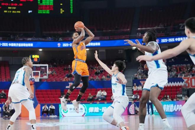 对上海男篮的考验，才刚刚开始