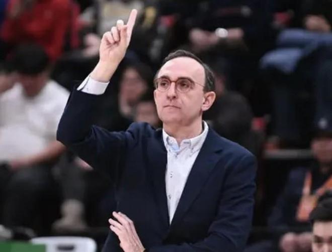 乌戈：如果赢下广州季后赛形势将会很好，祝福郭艾伦早日康复