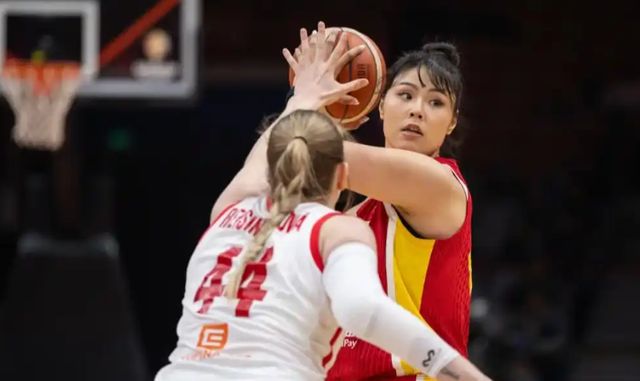 世预赛发挥糟糕，李月汝公开表达对宫鲁鸣不满，大宝贝机会来了