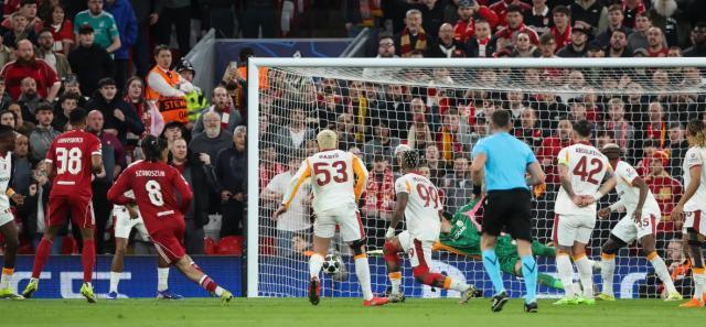 “麦8赫”+萨拉赫，正常利物浦踢出无常赛季最佳战