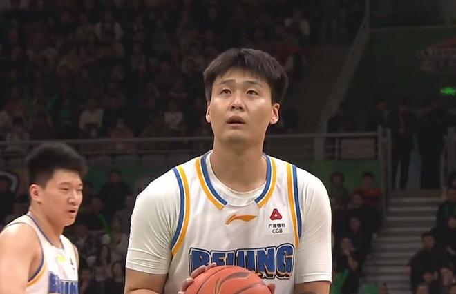 赵睿13中11&三分4中4&罚球8中8砍34分，创个人生涯第二高分