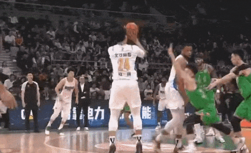 13中11！对飚赵继伟！中国男篮第一核心后卫