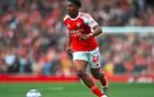 卢克肖接班人浮现！曼联锁定阿森纳全能后卫，枪手或为平账放人