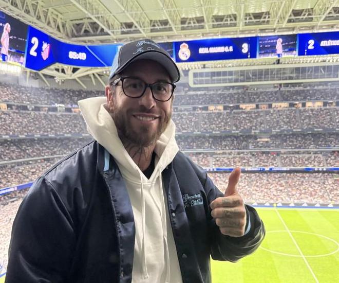 老熟人，拉莫斯现身伯纳乌观看马德里德比