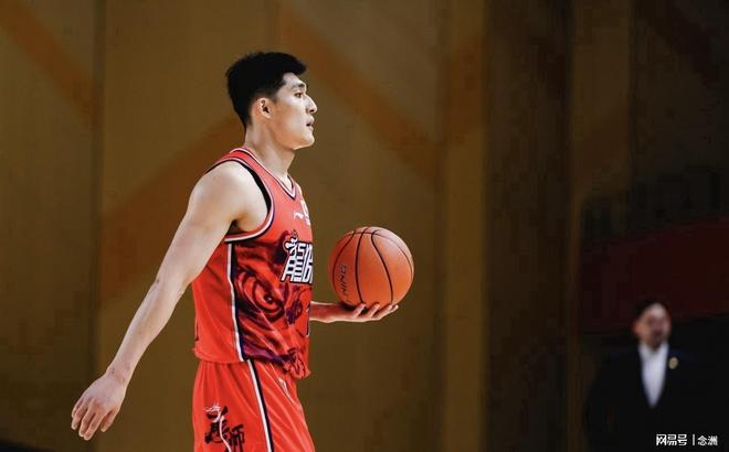 中国男篮49天2人地域歧视破坏民族团结 西热力江：被停赛也要揍他