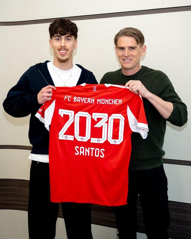 官方：拜仁和19岁葡萄牙小将戴伯尔签下首份职业合同，双方签约至2030