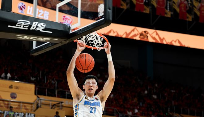 罚球8中0被指缺练 周琦来北京是争冠还是养老？